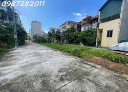 HOT 
em cần bán mảnh này  đại yên , chương mỹ 
65,8m nằm trung tâm phường chương mỹ 
liên hệ em :