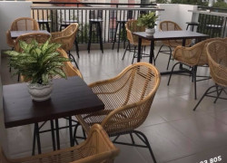 Ghế chân sắt cafe mây tre