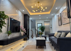 SIÊU PHẨM TÂY HỒ- 5 TẦNG THANG MÁY- TẶNG FULL NỘI THẤT XỊN- Ô TÔ QUA NGÕ CHẠY VÒNG QUANH