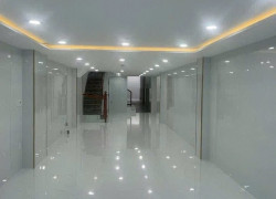 Nhà Bán Âu Dương Lân, P3 Q8  (p.Rạch Ông)- Mặt tiền- thông tứ tung. 150 m2