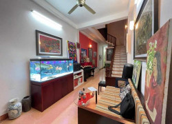 Bán Nhà Đẹp Ngọc Thụy - Cách Mặt Phố Chỉ 1 Nhà - Ô Tô Đỗ Cửa