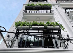 SIÊU PHẨM THẠCH BÀN - 5 TẦNG - NỘI THẤT XỊN Ô TÔ ĐỖ GẦN