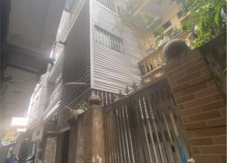 BÁN NHÀ NGUYỄN TRÃI 57 M 4T MT3,2M GIÁ NHỈNH 9 TỶ ! VÀI BƯỚC CHÂN RA ĐƯỜNG NGUYỄN TRÃI . CÒN THƯƠNG LƯỢNG