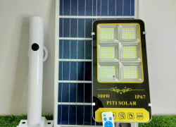 Đèn năng lượng mặt trời PITI Solar mẫu bàn chải 300w