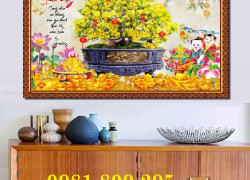 Tranh 3D hoa mai vàng trên nền gạch men
