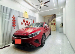 BÁN NHÀ NGUYỄN VĂN CỪ, TRUNG TÂM PHƯỜNG BỒ ĐỀ , GARA Ô TÔ, MẶT NGÕ THÔNGH, 5 TẦNG