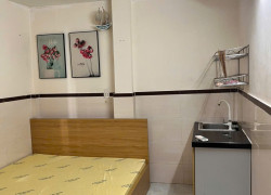 Bên mình còn 1 phòng trống ở  740/5 Sư Vạn Hạnh, phường 12, quận 10
