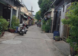 Nhà 2 tầng, rộng 81m2 mà giá chỉ dưới 4 tỷ