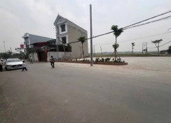 BÌA LÀNG PHÚC HẬU - DỤC TÚ- TRỤC KINH DOANH SẦM UẤT ĐỪNG 3 Ô TÔ TRÁNH GẦN VIN CỔ LOA DDUONGF DẪN CẦU TỨ LIÊN