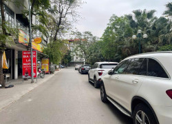 Bán Nhà Phố Hoàng Cầu - 45m x 7 Tầng Thang Máy - Ô Tô Đỗ Cửa - Giá 15,3 tỷ