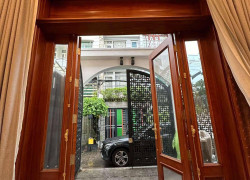 SIÊU PHẨM ĐẸP BÀU CÁT, ÔTÔ NGỦ BÊN TRONG, 5x22M, 5 TẦNG, THANG MÁY, NỞ HẬU, NỘI THẤT CAO CẤP VÀ TIỀN XÂY DỰNG CẢ CHỤC