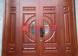 Cửa thép 4 cánh cửa mặt tiền