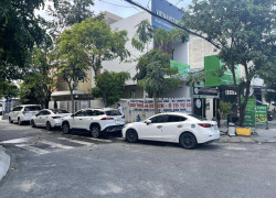 Dịch vụ cho thuê xe oto tự lái và xe du lịch Đà Nẵng