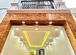 BIỆT THỰ MỚI XÂY - KINH DOANH - THANG MÁY - 6 TẦNG - TT CẦU GIẤY - 40M2 - HƠN 11 TỶ