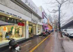 Bán Gấp Mảnh Đất Vàng Mặt Phố Hai Bà Trưng 100m2 Mt 9m Cho Thuê 100tr/th - Giá Rẻ Nhất Kv