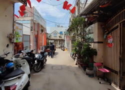 HIẾM, HẺM XE HƠI giáp Phạm Văn Đồng, GIẢM CHÀO 200tr, DTSD 61m2, chỉ 4 tỷ.