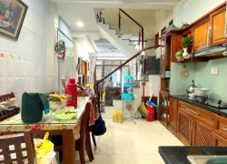MẶT TIỀN ĐƯỜNG  SỐ TRUNG TÂM KHÁNH HỘI Q4 
NGANG 4 DÀI 13 M 4 TẤM CÓ 6 TỶ