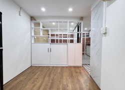 MAI DỊCH - TẬP THỂ TẦNG 2 - SỔ ĐỎ - 2 NGỦ - 55M2 - 2 TỶ