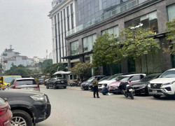 SIÊU PHẨM MỚI KÍNH COONG GIỮA LÒNG BA ĐÌNH- QUÁN THÁNH– NGÕ THÔNG – 2 Ô TÔ TRÁNH – THANG MÁY XỊN – CHỈ 9.7 TỶ