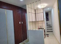 Bán nhà chính Chủ , hẻm cụt thông thoáng và sạch sẽ, qua Cầu Nguyễn Tri Phương, mới sửa, mới xinh.