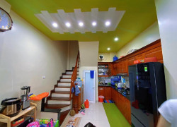 9,2 tỷ có ngay nhà 38m 5 tầng tại ngỗ đường Phạm Văn Đông