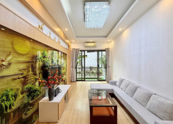 Bán gấp nhà Trung Kính, Cầu Giấy, nhà phân lô 50m2, 5 tầng full công năng, nội thất đầy đủ. 13.5 tỷ