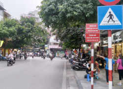 TRUNG TÂM PHỐ CỔ-MẶT PHỐ HÀNG GAI-35M 28TỶ-TÂY NHIỀU HƠN TA-KINH DOANH SIÊU ĐỈNH