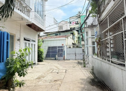 Không có căn thứ 2 tại Phú Nhuận – 4.5x13 – trệt, lầu – hẻm trước rộng 6m – 8 tỷ