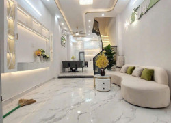 🏡 Bán nhà Ngô Gia Tự, Q.10, hẻm thông, cho thuê tốt, 8.x tỷ!