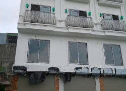 Đẹp thôi rồi các bác ơi !
5 căn Tứ hiệp - Thanh trì, đường 2 công ten nơ tránh
Đẹp ko tì vết , vew hồ điều hòa thoáng