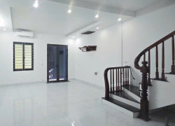 Bán Nhà Tam Trinh Xây Mới 2 Tầng 2 Phòng Ngủ Giá 2.68 Tỷ Nhà Chưa Sổ