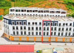 Bán căn liền kề xây sẵn 4 tầng đường T9 KĐT Tây Bắc - Sapa. Giá chỉ 5,8 tỷ cả nhà và đất