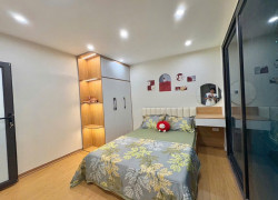 Cần bán nhà phố Phạm Ngọc Thạch ô tô đỗ cửa,diện tích 90m ,3 phòng ngủ,2 wc.Sổ đỏ sẵn sàng giao dịch.
Liên hệ: Em Trang