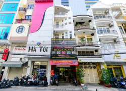 Bán nhà mặt phố Cầu Giấy, 7 tầng thang máy, MT khủng 6m,  2 mặt phố đang kinh doanh giá đầu tư