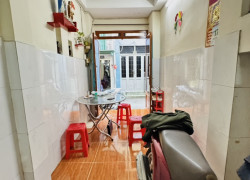 HIẾM NHÀ BÁN Phú Nhuận, 3 Tầng 4PN, DTSD 60m2, chỉ 3.5 tỷ.