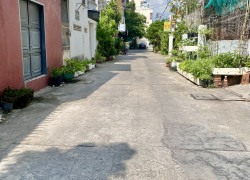 CẦN BÁN CĂN NHÀ CẤP 4 ĐƯỜNG RỘNG GẦN BỬU ĐOÁ -P.PHƯỚC LONG-TP NHA TRANG