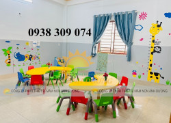Bàn bán nguyệt mầm non, bàn nhựa mầm non hình bán nguyệt
