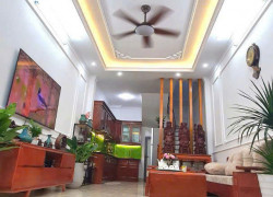 Nhà Đẹp Chính Chủ Ngọc Thụy – 5 Tầng, 5 Ngủ, Gần Ô Tô – Bán Giá Hơn 8 Tỷ