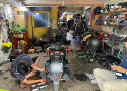Tuyển 2 thợ sửa xe biết căn bản là được làm tại Bình Tân