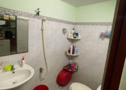 NHÀ ĐẸP TÂN PHÚ - 2 TẦNG BTCT - CÁCH 20M HX TẢI THÔNG - 32M2 - Sổ A4 - CHỈ 4,2 TỶ