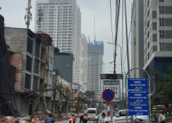 Cho thuê nhà mặt phố Nguyễn Tuân 35 m2 x 5  tầng cho tất cả các ngành nghề.