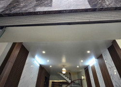 TRUNG TÂM CẦU GIẤY - NHÀ DÂN XÂY CHẮC CHẮN MỚI CỨNG - BA GÁC ĐỖ CỬA - 72M2 - 13 TỶ