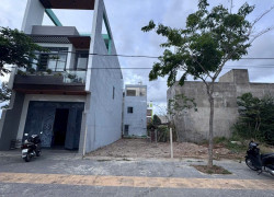 Bán lô đất mặt tiền đường Hoàng Hoa Thám, P. Long Tâm, TP Bà Rịa