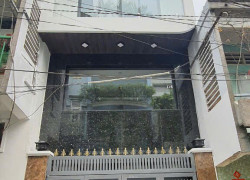 Cần bán gấp nhà 1 trệt 1 lửng 2 lầu giá 2 tỷ 550