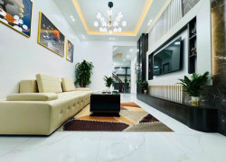 BÁN NHÀ MƠI PHỐ KIM NGƯU 6 TẦNG 40M2 GIÁ 10 TỶ