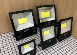 Đèn pha led - thương hiệu LedSáng