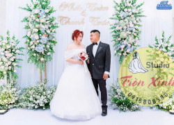 Cô dâu ngoại cỡ tự tin trong chiếc váy cưới