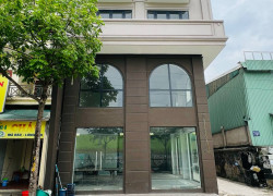 Tòa nhà lô góc Ngọc Thụy, 90m x 8tầng, mặt tiền 7.5m, vỉa hè, ôtô tránh, kinh doanh đắc địa