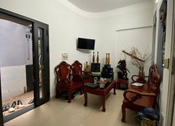 🏡 Bán nhà Ngọc Lâm – Long Biên – 9.7 tỷ
Diện tích: 67m²  4 tầng  5.6m mặt tiền  Lô góc thoáng