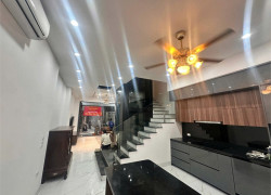 Bán Nhà Ngõ 205 Xuân Đỉnh – Ô tô Đỗ Cửa - 70m² x 4Tầng – MT 4.7m – Thang Máy – 21 Tỷ